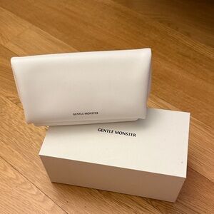 Gentle Monster White Glasses Case
